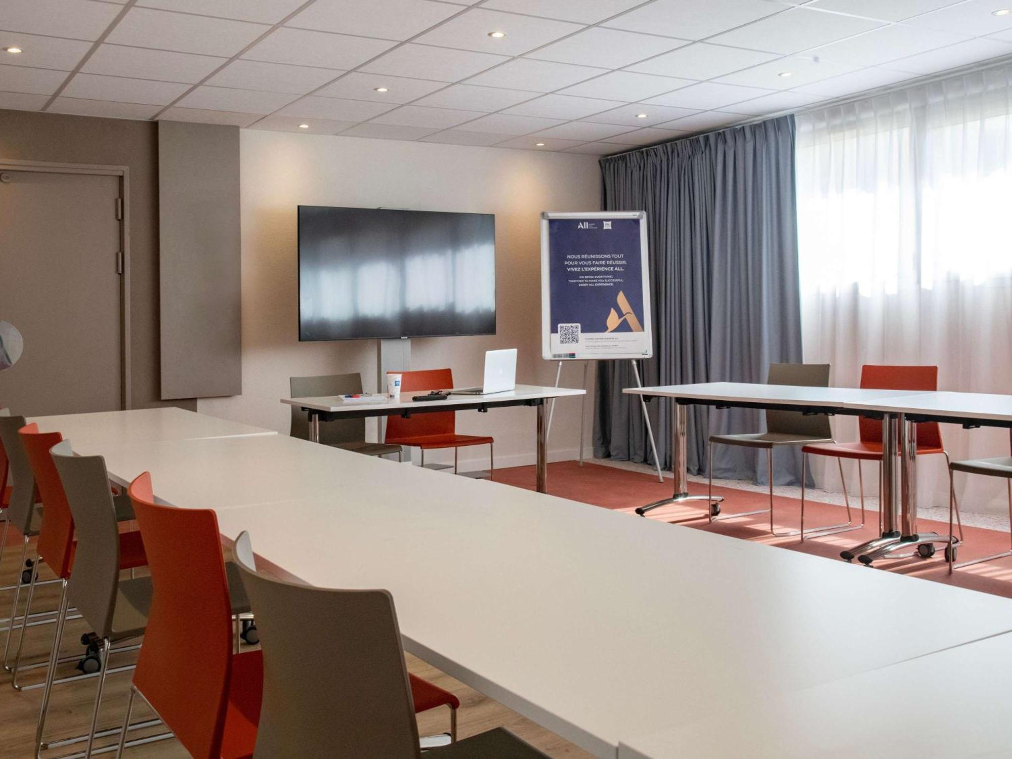 Ibis Budget Nice Californie Lenval Esterno foto