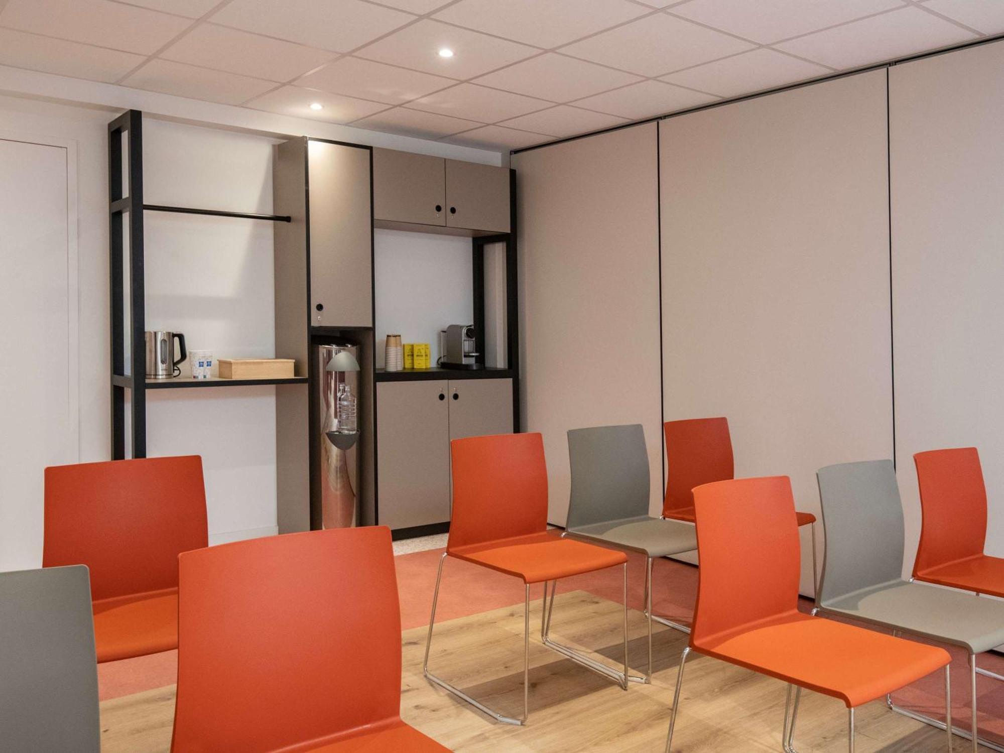Ibis Budget Nice Californie Lenval Esterno foto